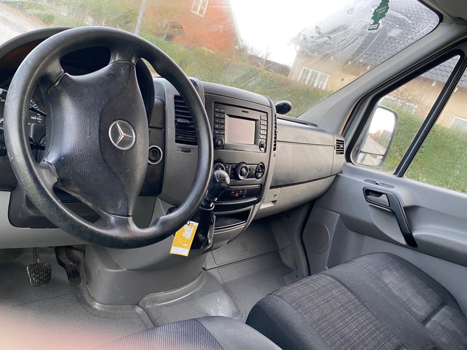 Mercedes Sprinter 211 2,2 CDi R1 Kassevogn 5d