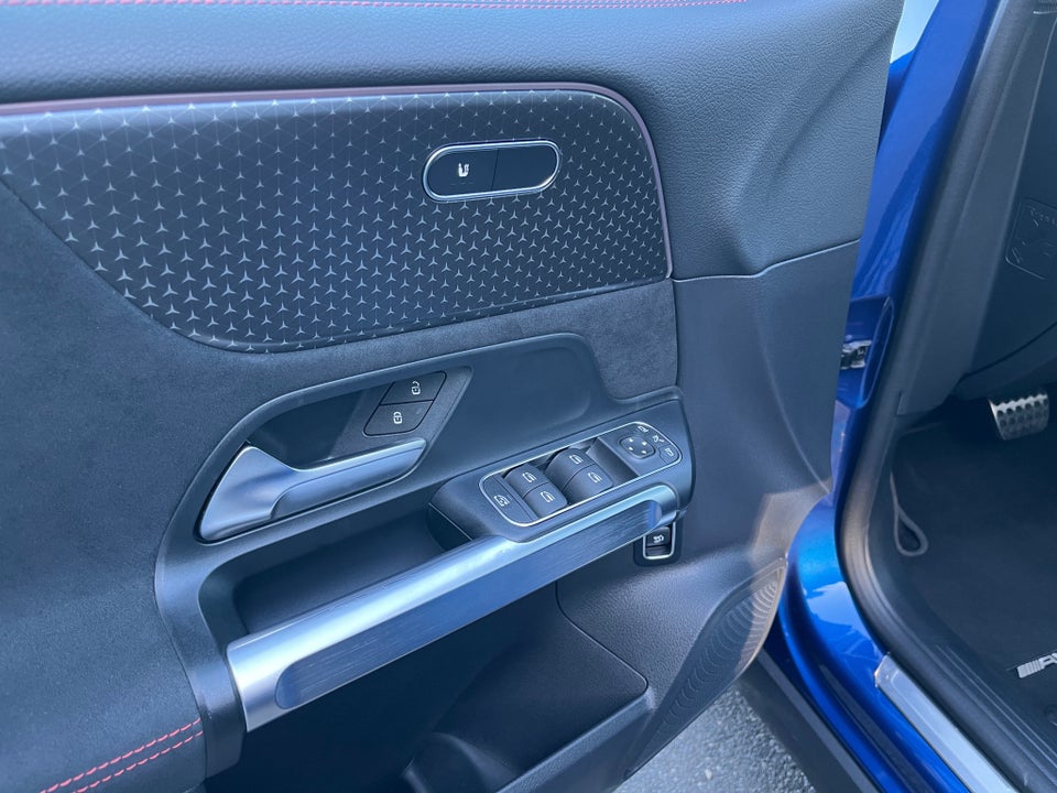 Mercedes EQB250+ AMG Line 5d