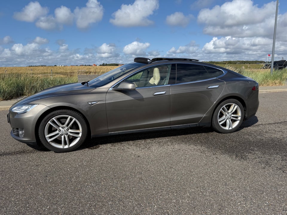 Tesla Model S 70 5d