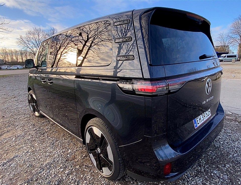 VW ID.Buzz 77 Style SWB 5d