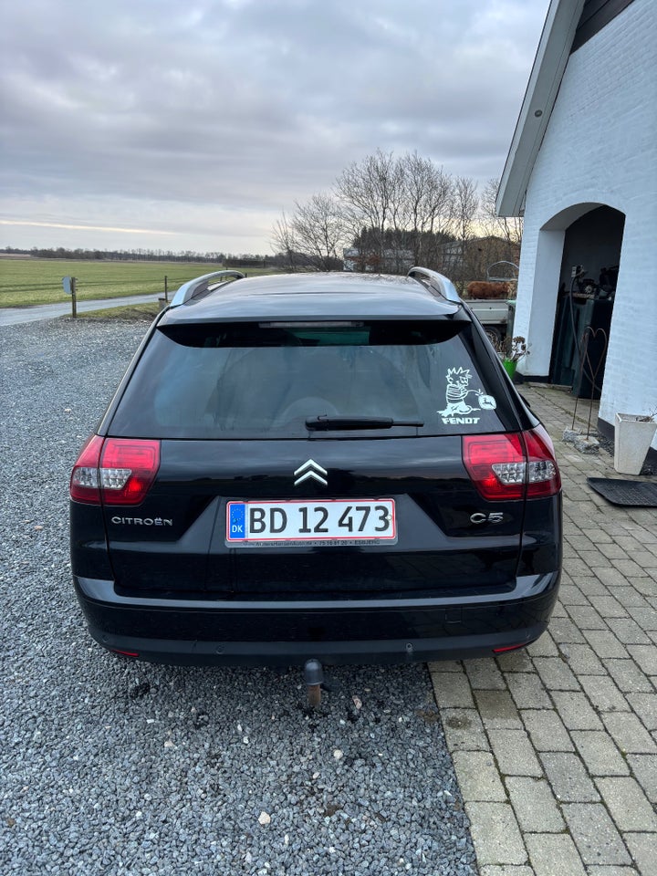 Citroën C5 2,0 HDi 140 Comfort Tourer 5d
