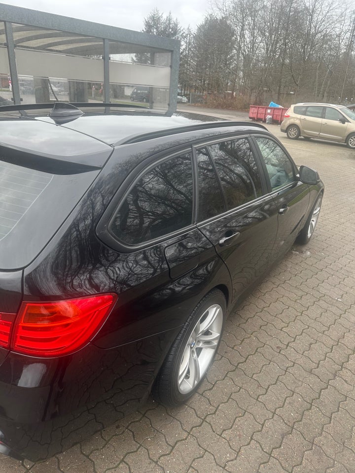 BMW 318d 2,0 Touring 5d