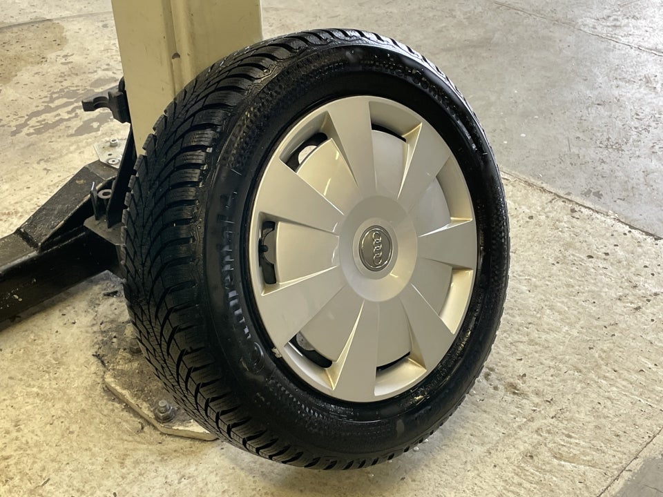 Audi A4 1,8 T 163 Avant 5d