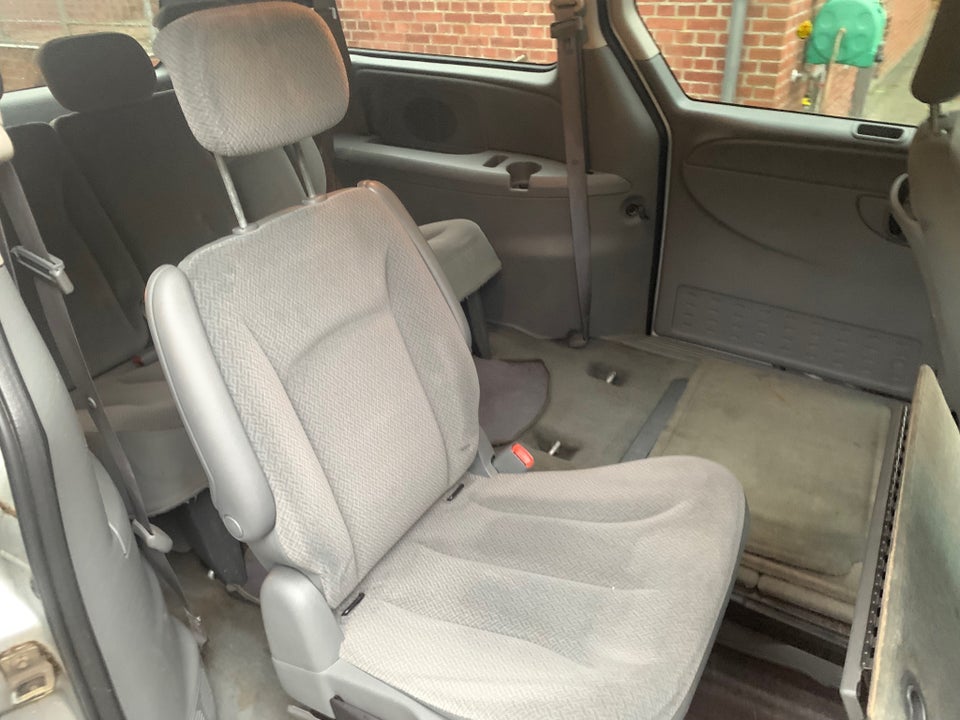 Dodge Grand Caravan 3,8 V6 SXT aut. 5d