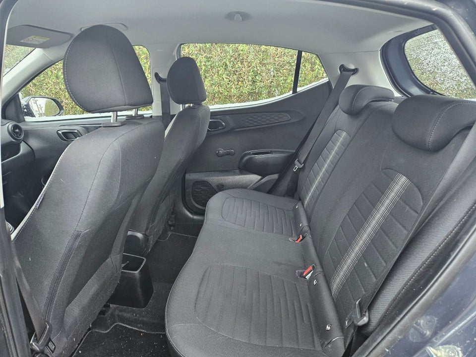 Hyundai i10 1,0 MPi Advanced AMT 5d