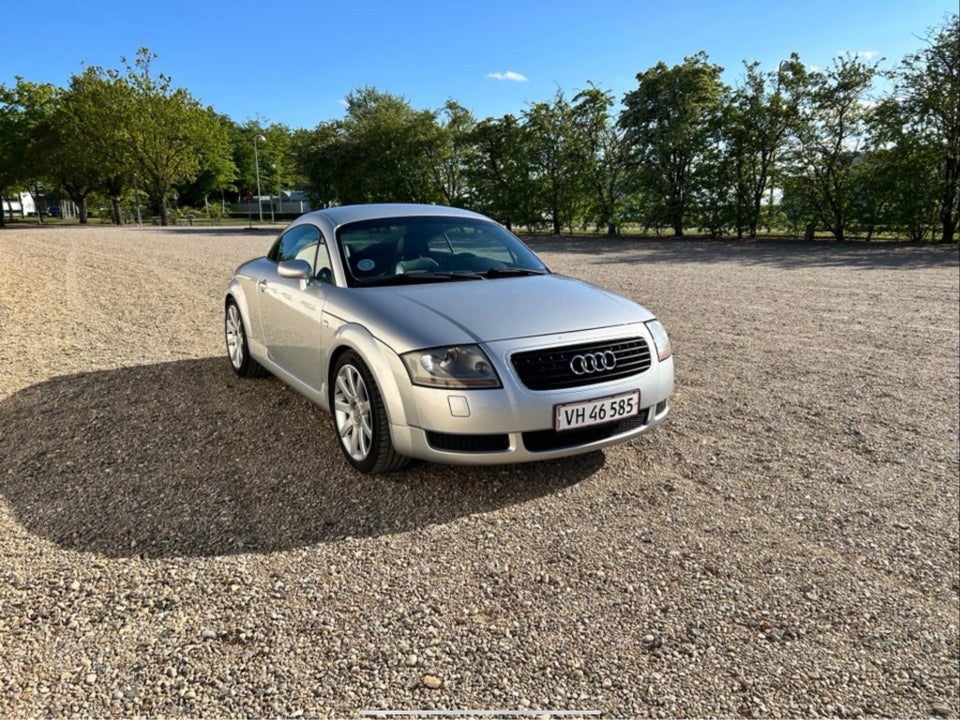 Audi TT 1,8 T 180 Coupé 2d