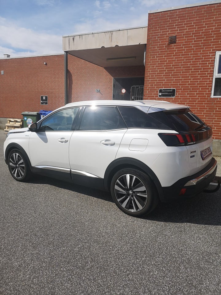 Peugeot 3008 1,6 Hybrid Allure LTD EAT8 5d