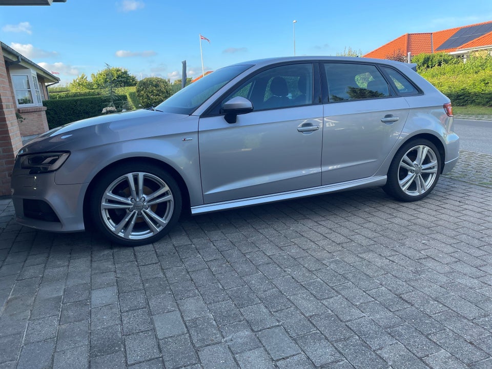 Audi A3 35 TFSi Sport Limited plus Sportback S-tr. 5d