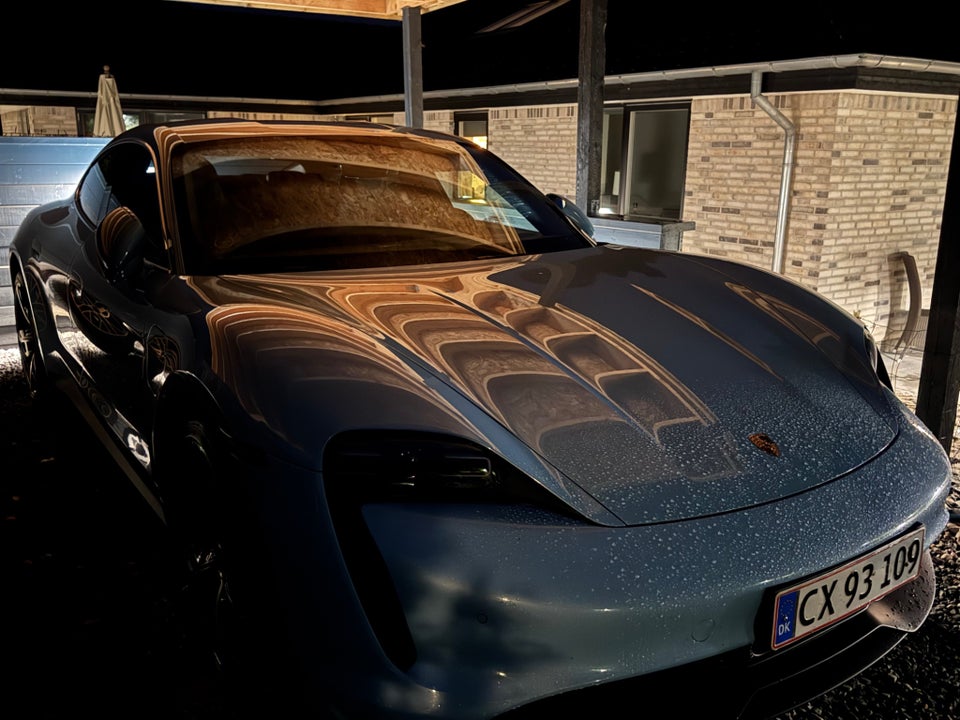 Porsche Taycan 4S Performance+ 4d