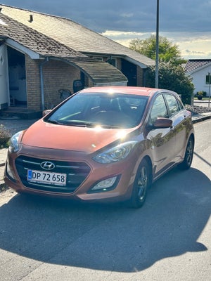 Hyundai i30 1,6 GDi Active+ 5d