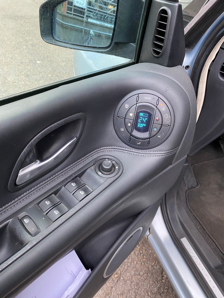 Renault Grand Espace 3,5 Initiale aut. 5d