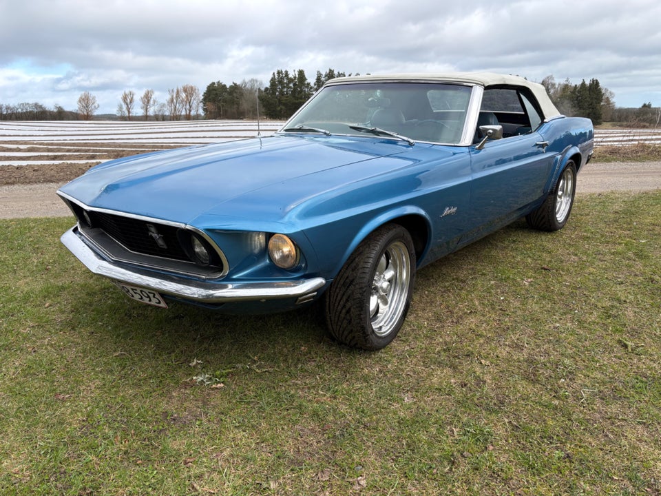 Ford Mustang 4,9 V8 Convertible aut. 2d