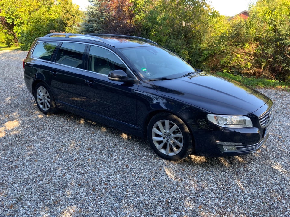 Volvo V70 2,0 D3 150 Momentum Eco 5d