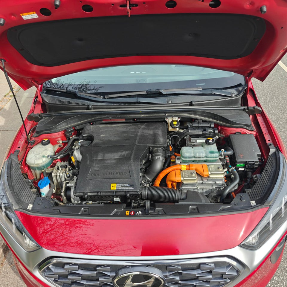 Hyundai Ioniq 1,6 PHEV Premium DCT 5d