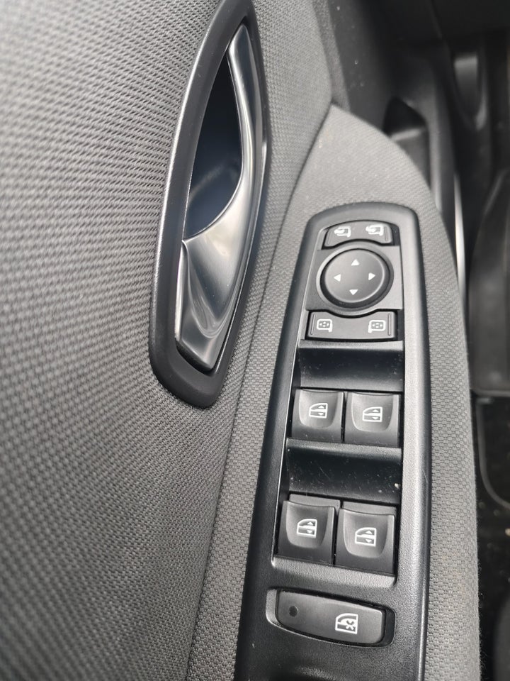 Renault Grand Scenic III 1,9 dCi 130 Dynamique 7prs 5d
