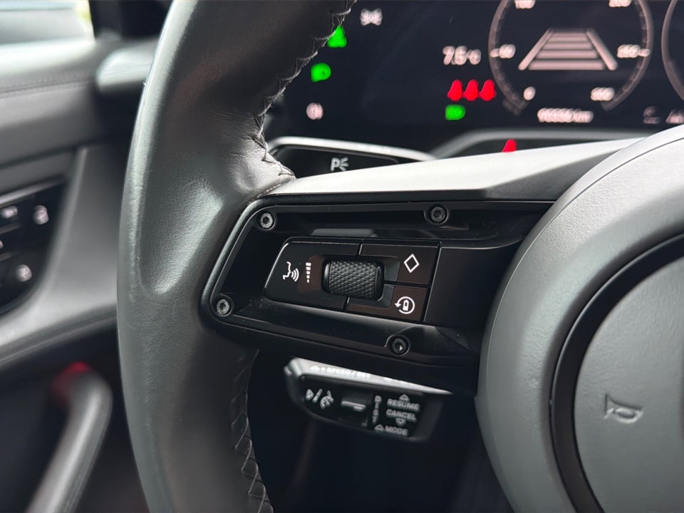 Porsche Taycan Turbo Performance+ 4d