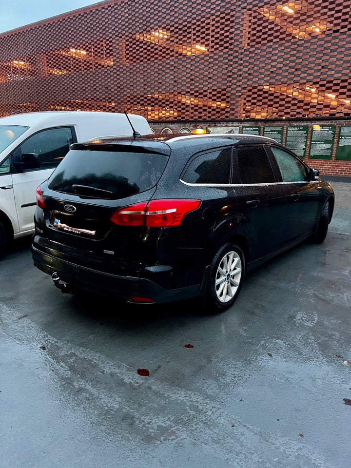 Ford Focus 1,0 SCTi 125 ST-Line stc. 5d