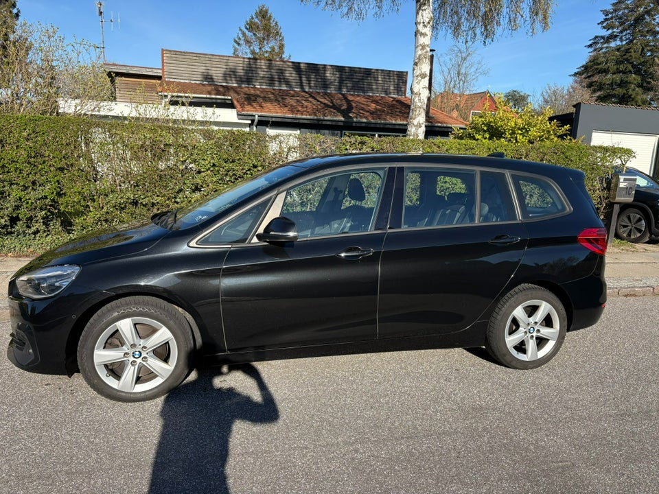 BMW 220i 2,0 Gran Tourer Sport Line aut. 7prs 5d