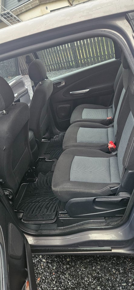 Ford S-MAX 2,0 TDCi 163 Titanium S aut. 5d