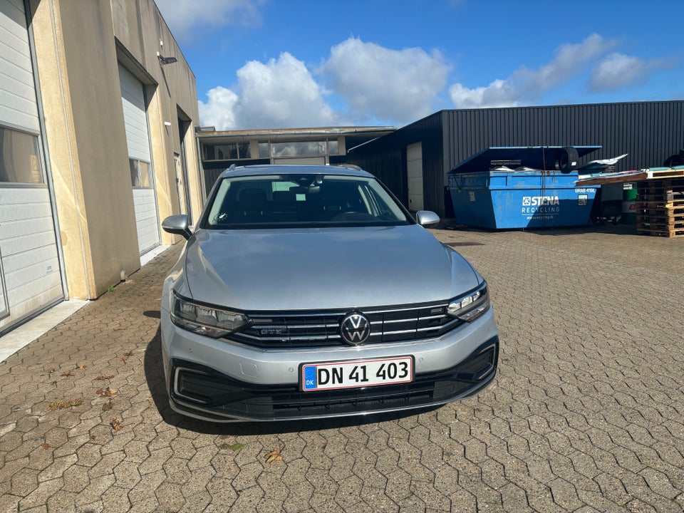 VW Passat 1,4 GTE High Variant DSG 5d