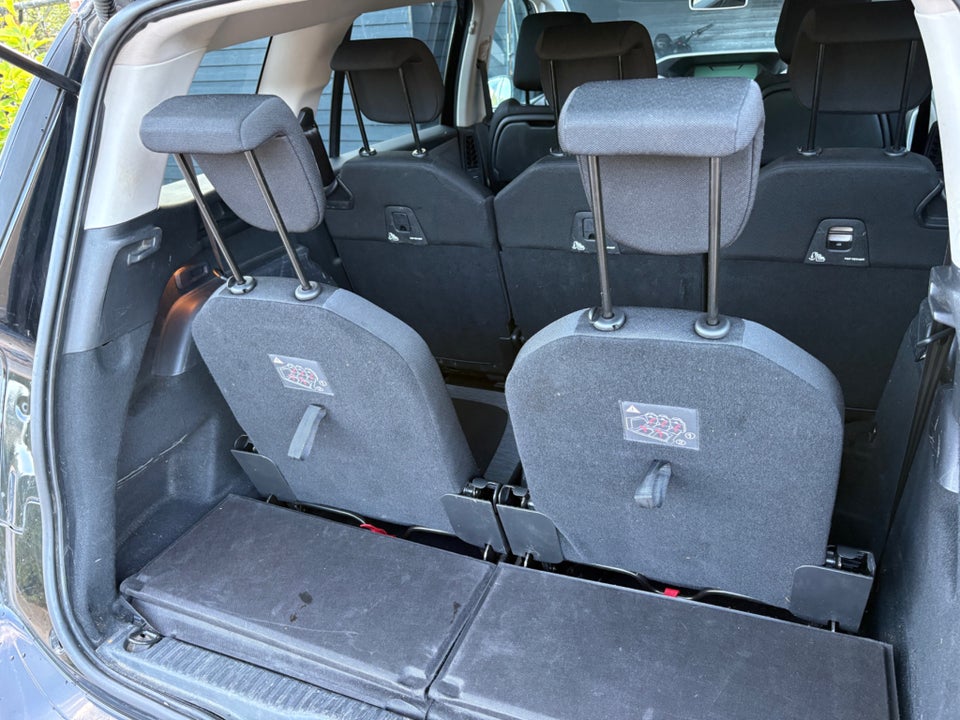 Citroën Grand C4 Picasso 1,2 PureTech 130 Iconic 7prs 5d