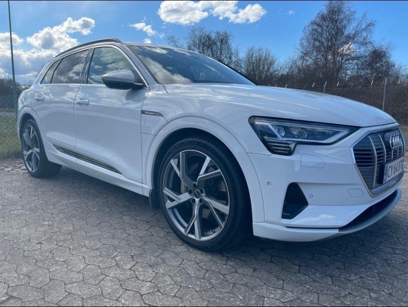 Audi e-tron 55 Advanced quattro 5d