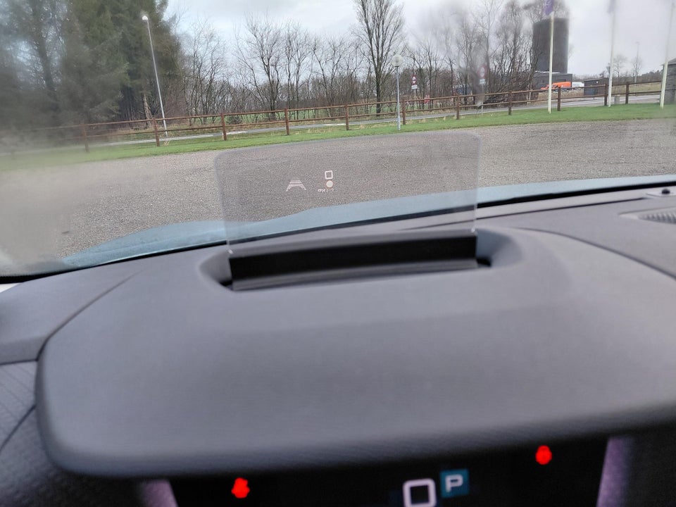 Citroën C4 1,2 PureTech 130 Shine EAT8 5d