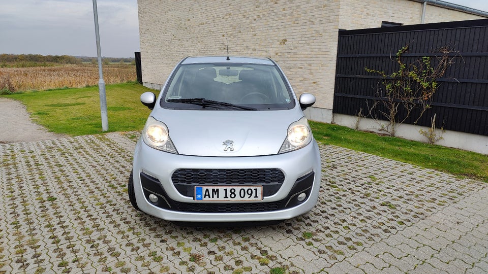 Peugeot 107 1,0 Champion Air 5d