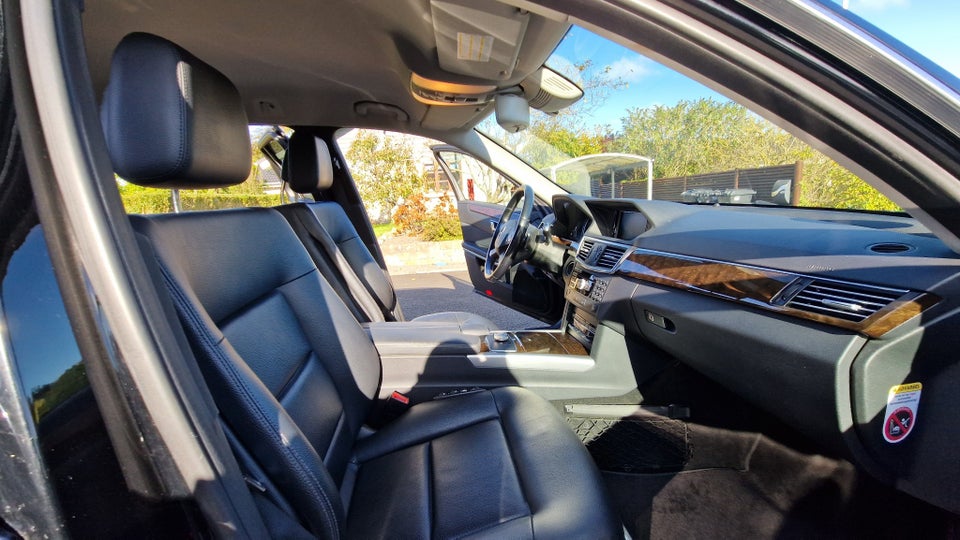 Mercedes E200 2,2 CDi Elegance stc. aut. BE 5d