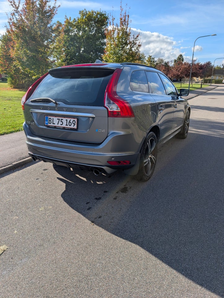 Volvo XC60 2,0 D4 190 R-Design aut. 5d
