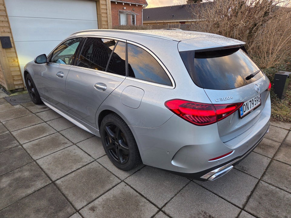 Mercedes C300 e 2,0 AMG Line stc. aut. 5d