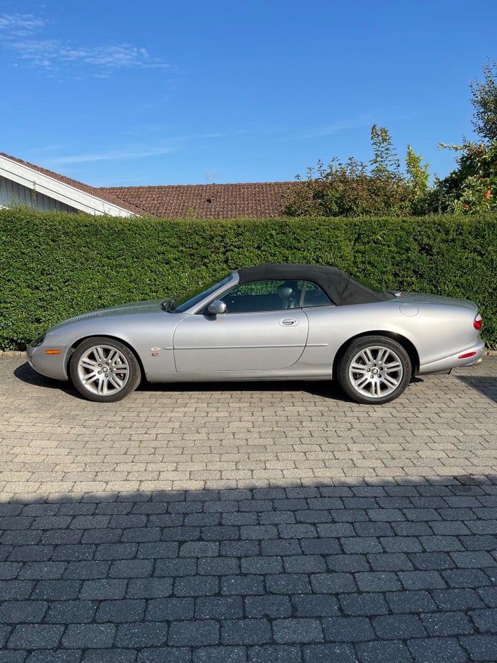 Jaguar XKR 4,0 S/C Convertible 2d