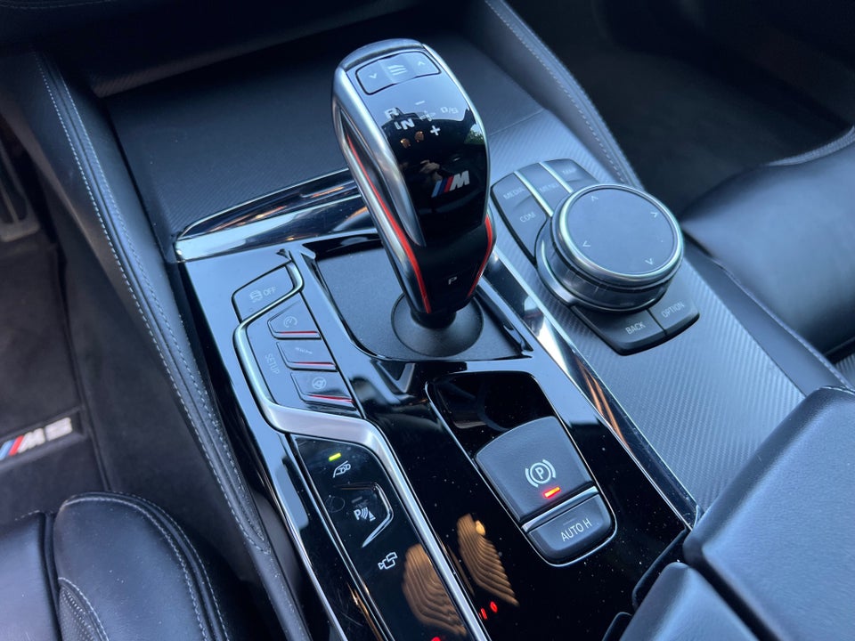BMW M5 4,4 Competition aut. 4d