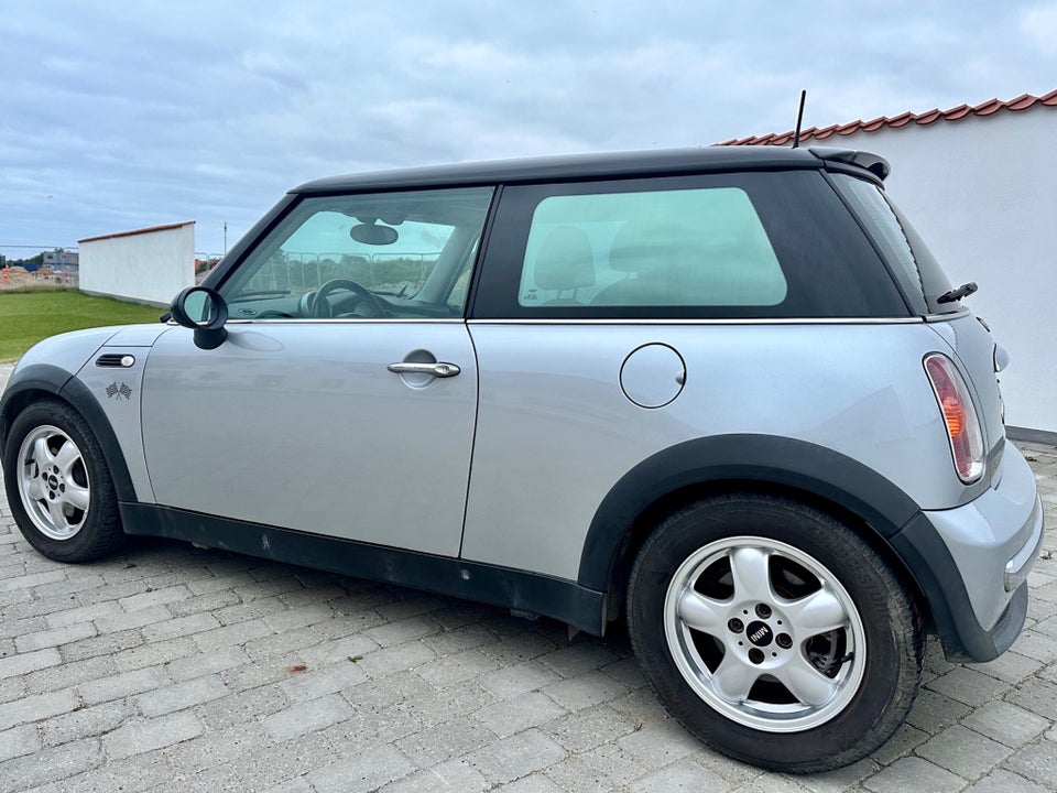 MINI Cooper 1,6 aut. 3d