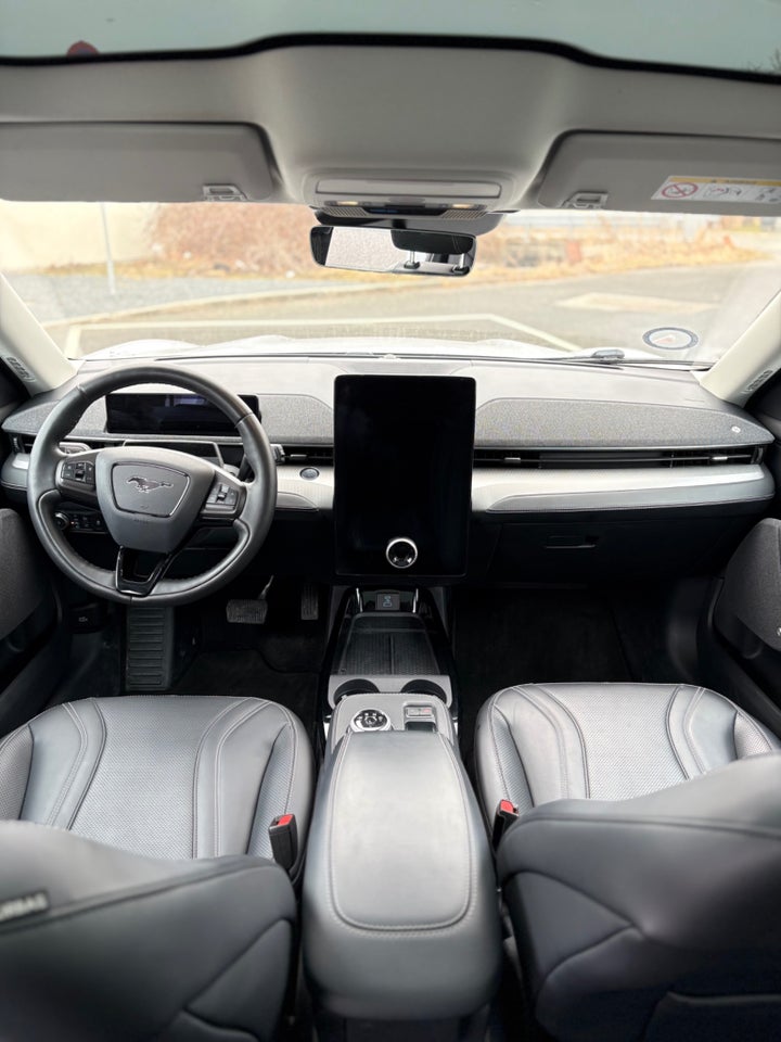 Ford Mustang Mach-E 88 Premium Extended Range 5d