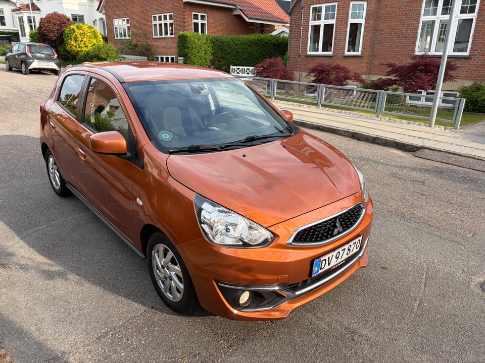 Mitsubishi Space Star 1,2 Intense CVT 5d