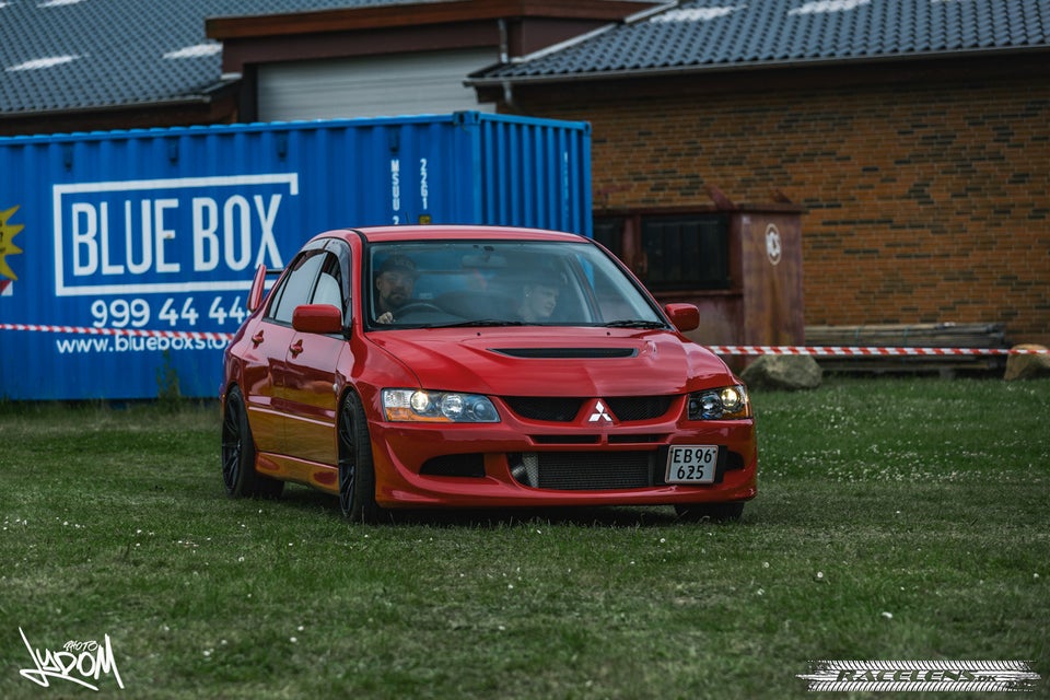 Mitsubishi Lancer 2,0 Evo VIII 4d