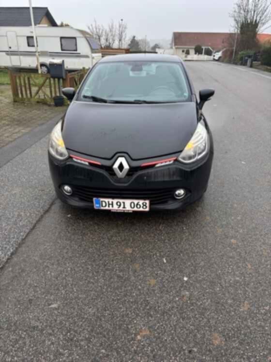Renault Clio IV 1,5 dCi 90 Expression 5d