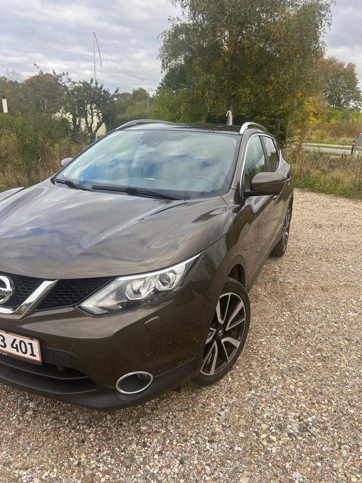 Nissan Qashqai 1,2 Dig-T 115 Tekna 5d