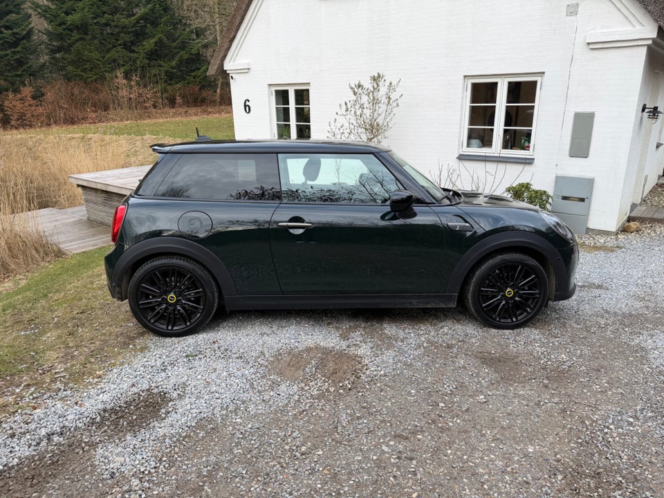 MINI Cooper SE Resolute Edition 3d
