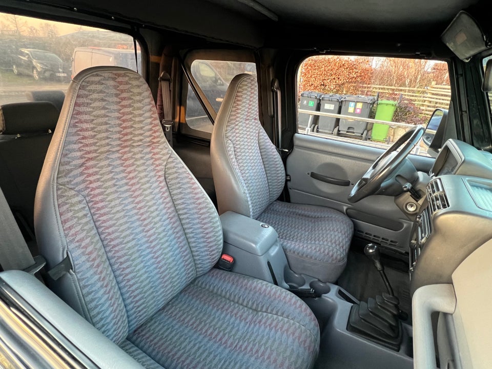 Jeep Wrangler 4,0 4x4 3d