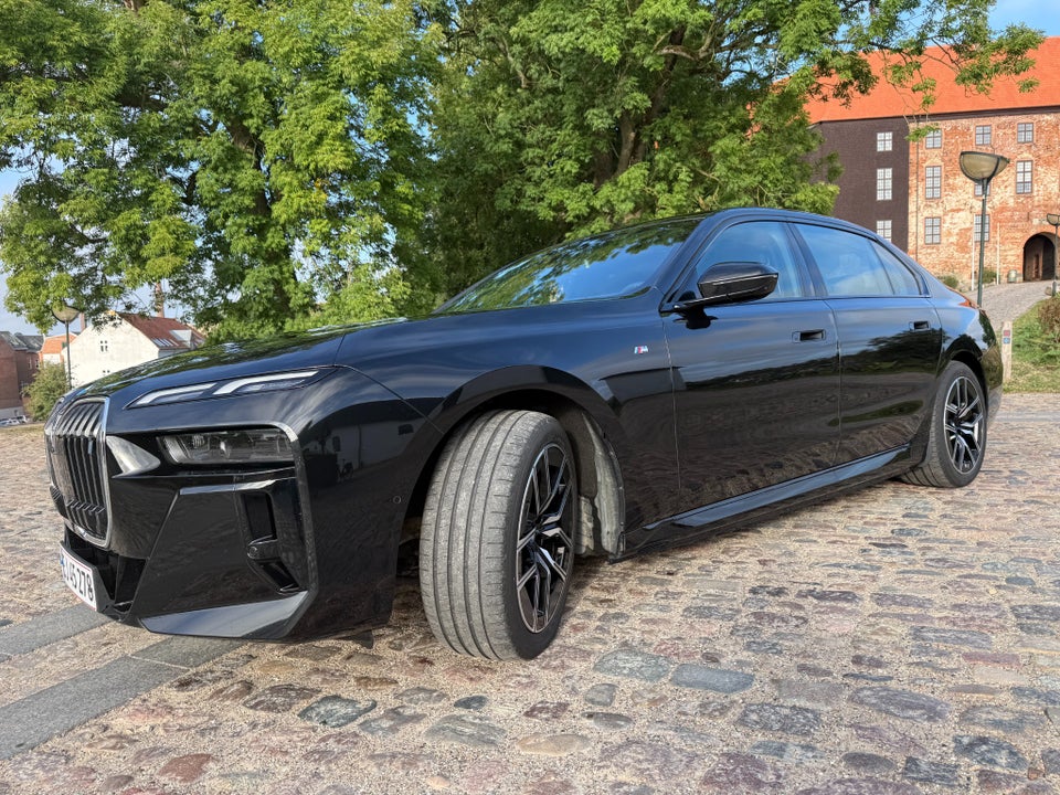 BMW i7 eDrive50 4d