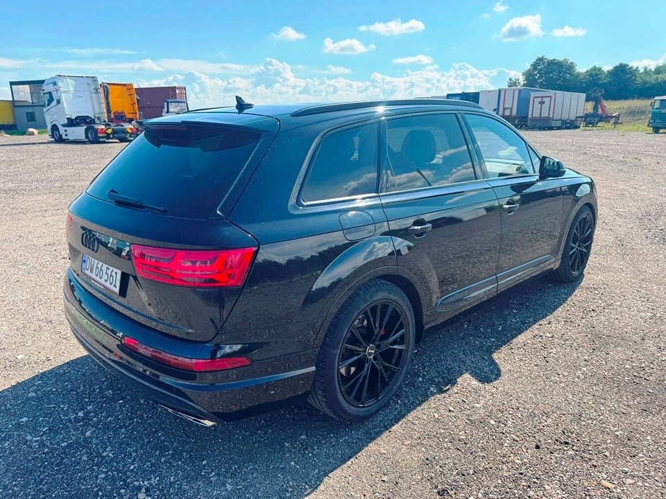 Audi SQ7 4,0 TDi quattro Tiptr. 7prs 5d
