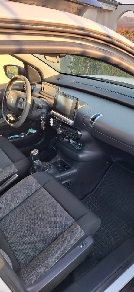 Citroën C4 Cactus 1,6 BlueHDi 100 Cool Comfort 5d