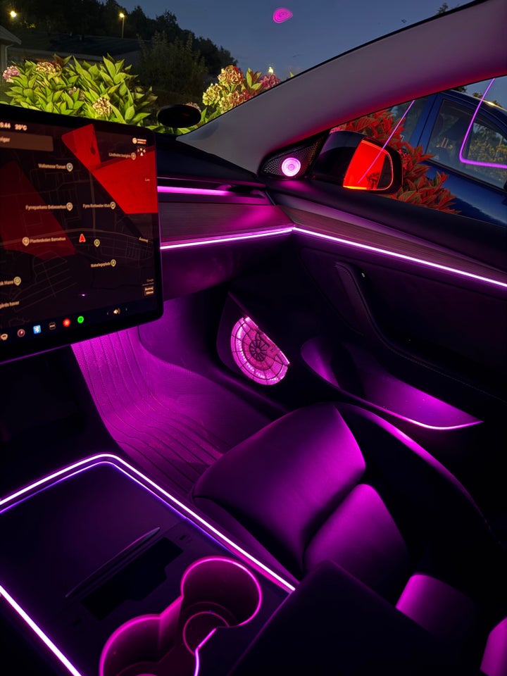 Tesla Model 3 Long Range AWD 4d