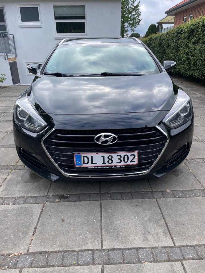 Hyundai i40 1,7 CRDi 141 Premium CW 5d