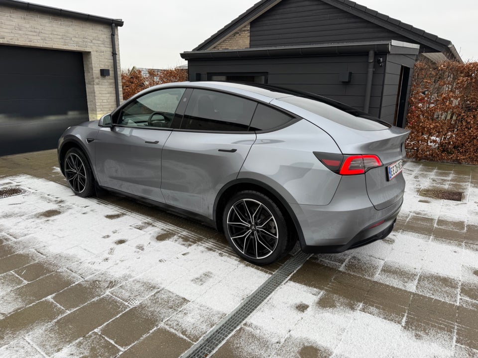 Tesla Model Y Long Range RWD 5d