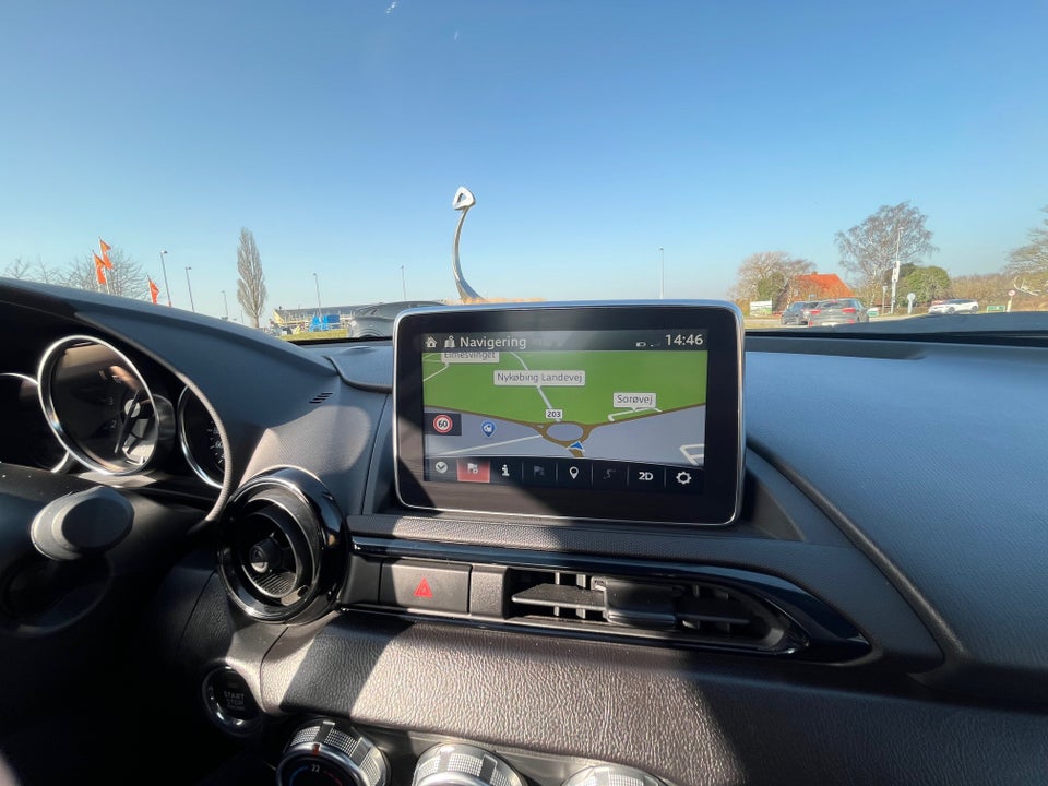 Mazda MX-5 2,0 SkyActiv-G 160 Roadster Sport 2d