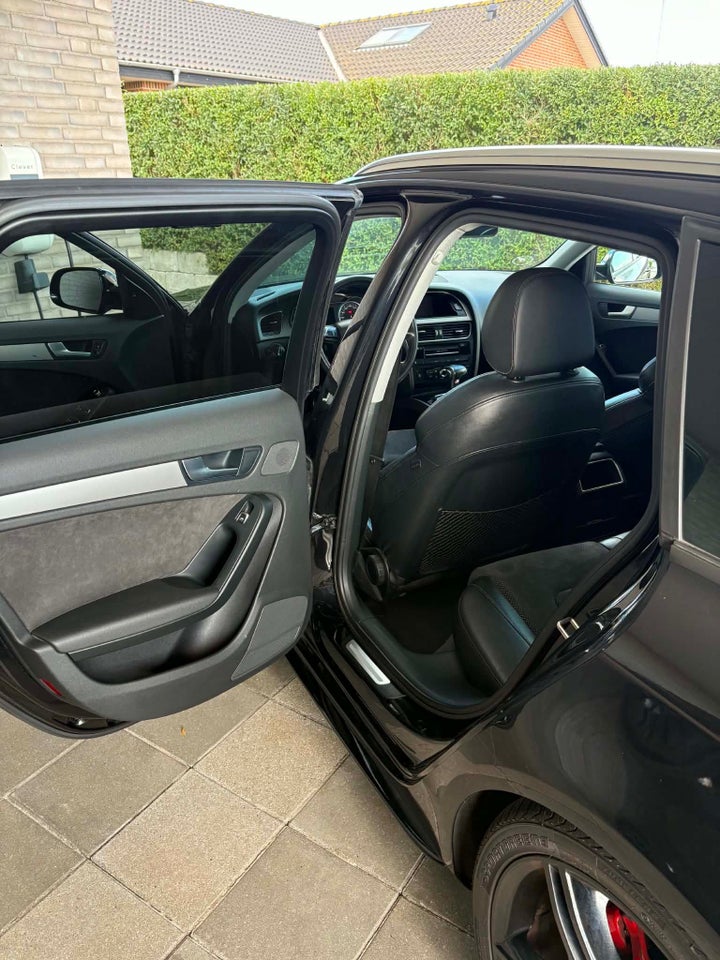 Audi A4 2,0 TDi 177 Avant quattro S-tr. 5d