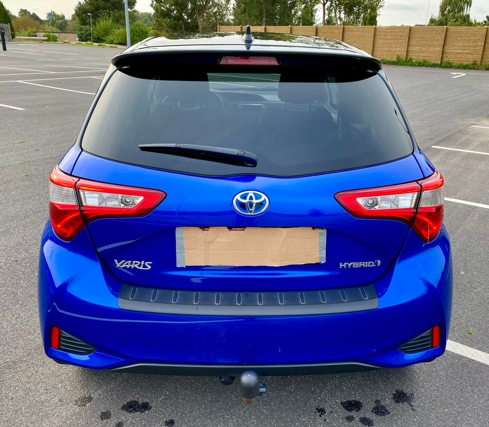 Toyota Yaris 1,5 Hybrid Flavour e-CVT 5d